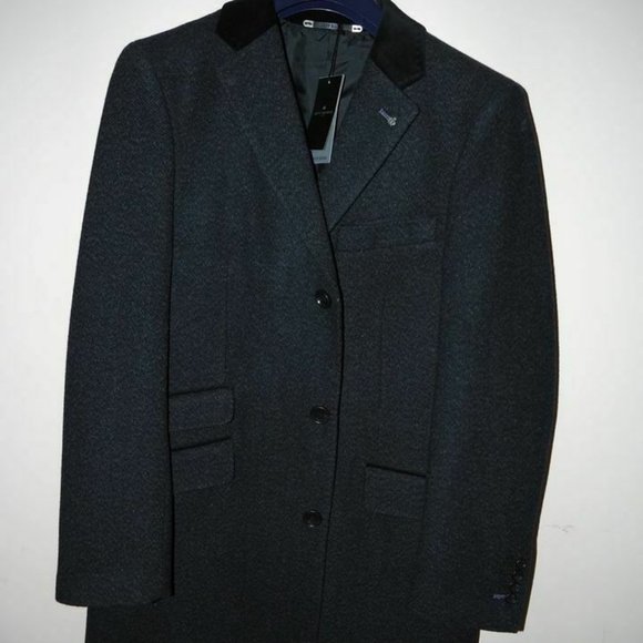 Jeff Banks 3/4 length Woolen Coat. NEW BNWT 40"